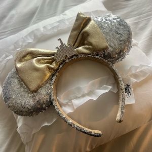 Disney Silver Sequin Minnie Mouse Cinderella Castle Ear Headband